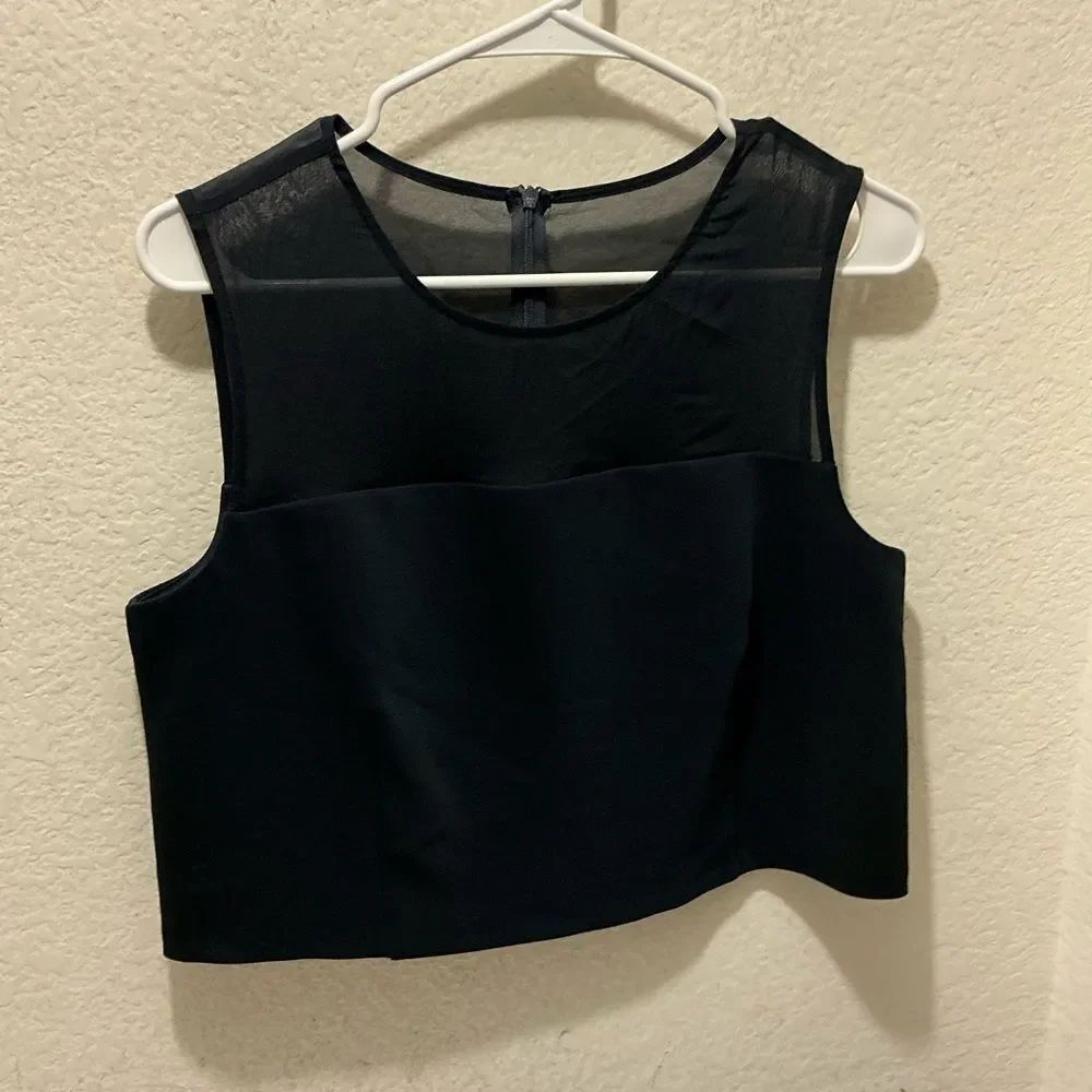 Bailey 44 Black Fitted Crop Tank Top size M